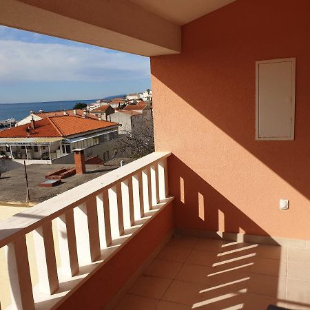 Apartments Knezovic Gradac  Eksteriør bilde